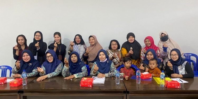 IT Telkom Surabaya: Inovasi Digital Dorong Puncak UMKM Melalui Re-Branding