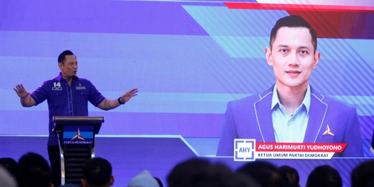 Bekali calegnya, AHY tegaskan jangan pernah aman 