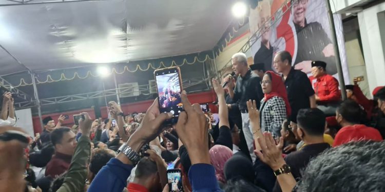 Bakar semangat kader partai dan Relawan Jatim, Ganjar Pranowo: Mari kita jaga Jatim tetap rumah kita di Pemilu 2024