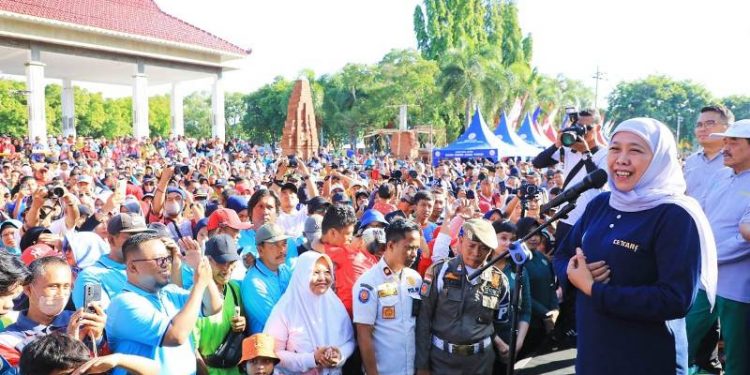 Peringatan HUT 78 Jatim: Sinergi BUMD Jawa Timur Gelar Jalan Sehat di Situbondo