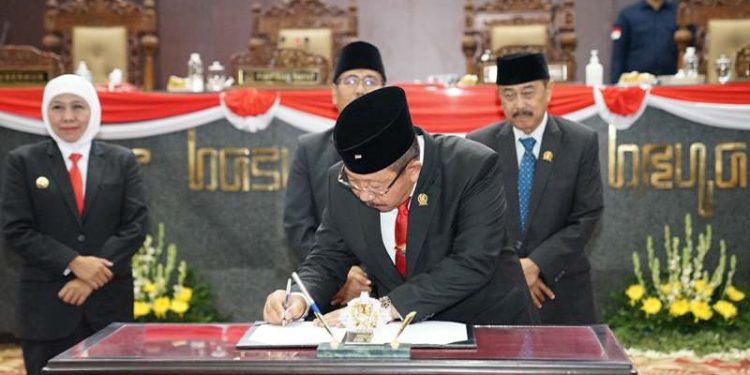 Mayjen Istu resmi gantikan Sahat sebagai Wakil Ketua DPRD Jatim