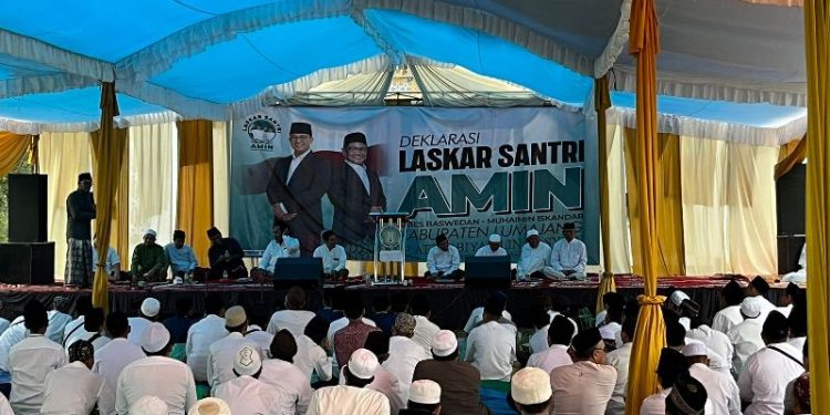 Santri Lumajang dukung AMIN, KH Cholil Nawawie: Waktunya kaum bersarung yang memimpin