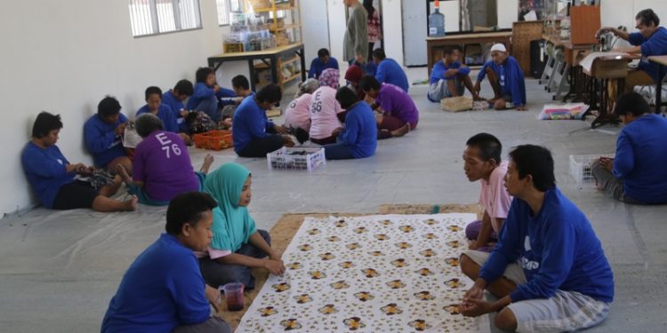 TPS di Liponsos dan Griya Werdha: Pemilih akan didampingi khusus