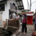 Viral banjir Dukuh Kupang, Walikota: Akibat saluran tertutup bangunan rumah
