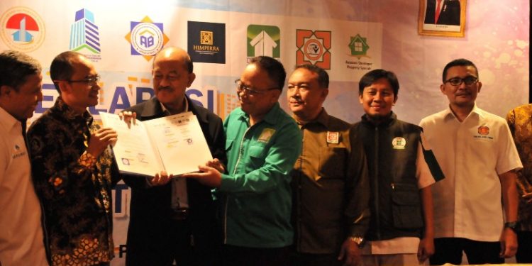 Forum Asosiasi Perumahan Jatim Deklarasikan Dukungan untuk Program 1 Juta Rumah Pemerintah