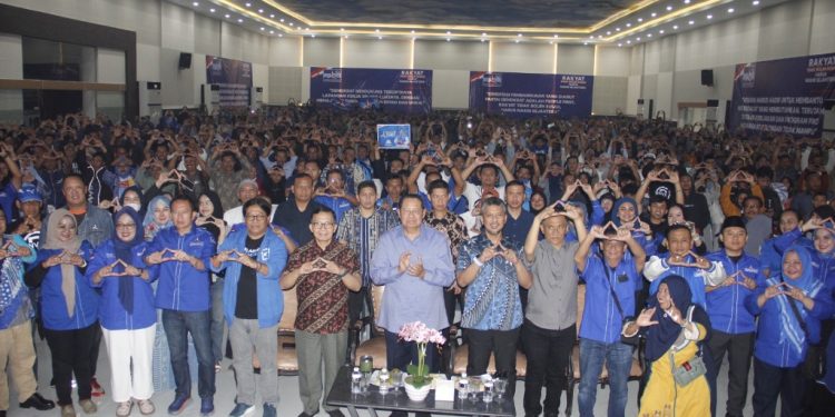 SBY: Caleg harus gas pol menangkan Demokrat. Lebih baik kurang tidur