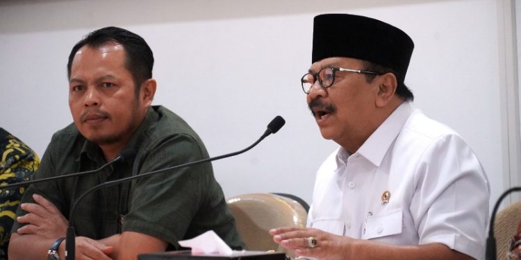 KPU Jatim Sampaikan Roadmap persiapan Pemilu 2024 di Jatim didepan Pakde Karwo anggota Wantimpres
