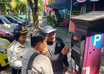 Catat, ini parkir TJU yang pembayarannya pakai QRIS