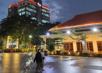 Pamflet retribusi foto dan video Balai Pemuda dicabut