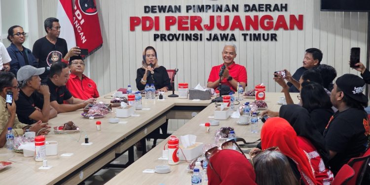 Datangi DPD PDIP Jatim, temui pengurus dan relawan, Ganjar bakar semangat untuk bongkar kecurangan Pemilu