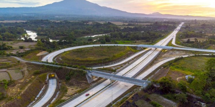 SIG Pasok 236 Ribu Ton Semen untuk Tol Sigli – Banda Aceh