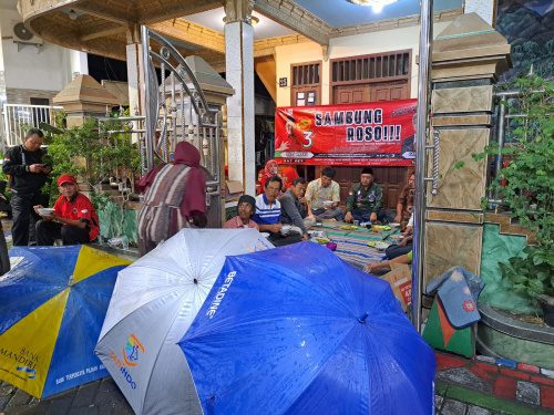 Hujan berjam-jam tak halangi warga Bulak Rukem datangi sosialisasi GaMa