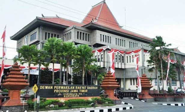 Lihat hasil hitungan cepat, PDIP Jatim yakin akan menjadi pemenang perolehan kursi di DPRD Jatim 