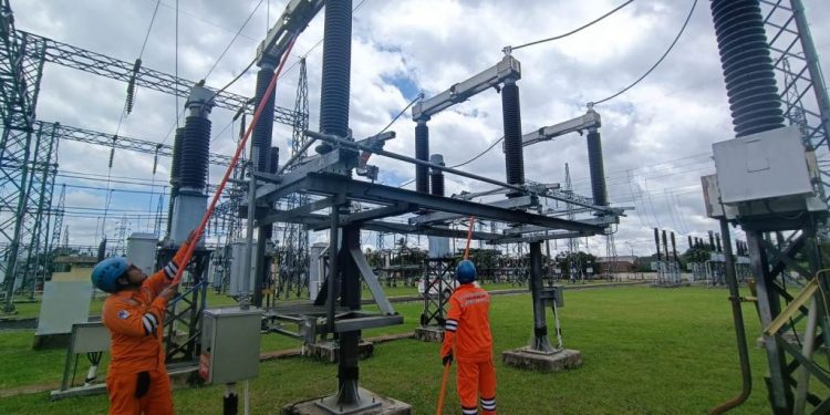 PLN UIT JBM Hadirkan Sistem Transmisi Andal untuk Bulan Ramadhan