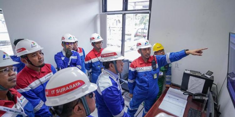 Direksi Pertamina Patra Niaga Cek Kesiapan Terminal BBM dan LPG Surabaya
