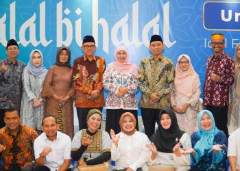 Di acara Halal Bi Halal Unair, Khofifah tegaskan Unair harus mampu menjadi kampus berkelas dunia