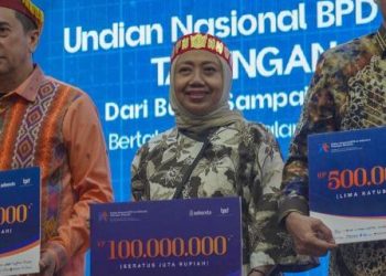 Satu nasabah bank Jatim dapat undian Simpeda dan Bank Jatim dinilai konsisten Jadi Penghimpun Dana Terbesar Simpeda