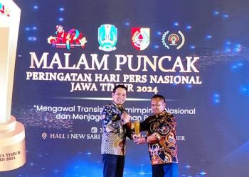 Sukses Bikin DPD RI bertaji, LaNyalla terima Special Award dari PWI Jatim diajang HPN PWI Jatim 2024