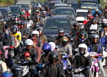 Sebanyak 31.3 juta pemudik bakal masuk di Jatim tahun ini. Arus mudik diprediksi hari ini