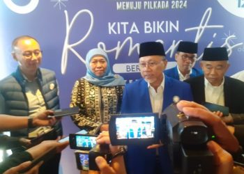 PAN hanya rekom Khofifah di Pilgub Jatim. Untuk Wagub PAN tidak sebut nama Emil Dardak