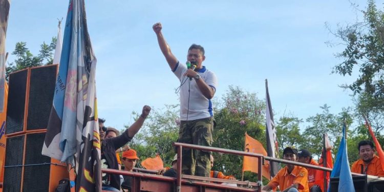 Dinilai gagal atasi persoalan ketenagakerjaan di Jatim, Buruh sebut Khofifah tak layak jabat Gubernur Jatim lagi 