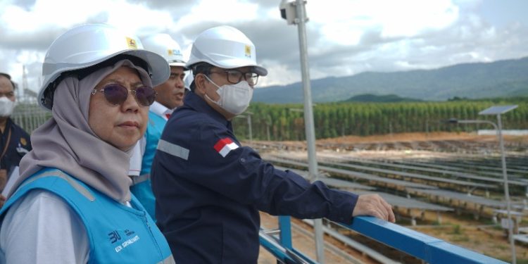 Direktur Jenderal Ketenagalistrikan Apresiasi PLN Nusantara Power di PLTS IKN