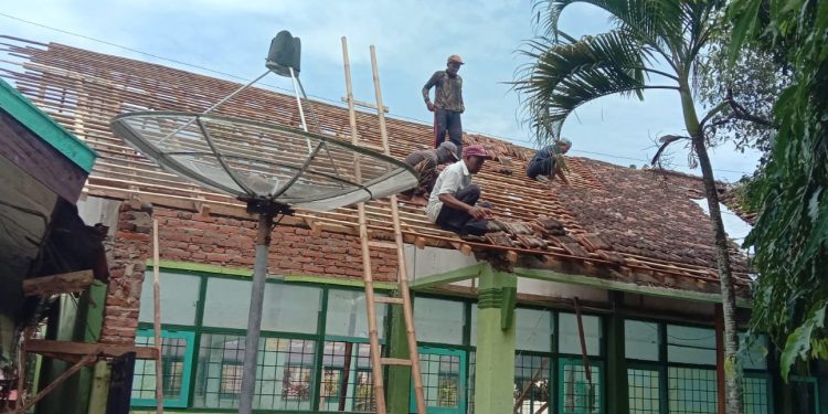 Pemprov Jatim mulai perbaiki 331 fasum terdampak gempa bumi di Pulau Bawean