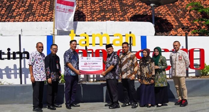 Bank Jatim kucurkan CSR untuk pembangunan Taman Praseno Sampang
