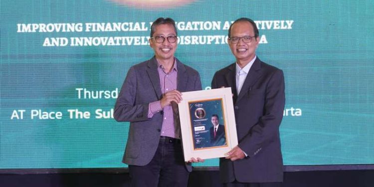Tunjukkan kinerja gemilang, Bank Jatim sabet dua penghargaan sekaligus