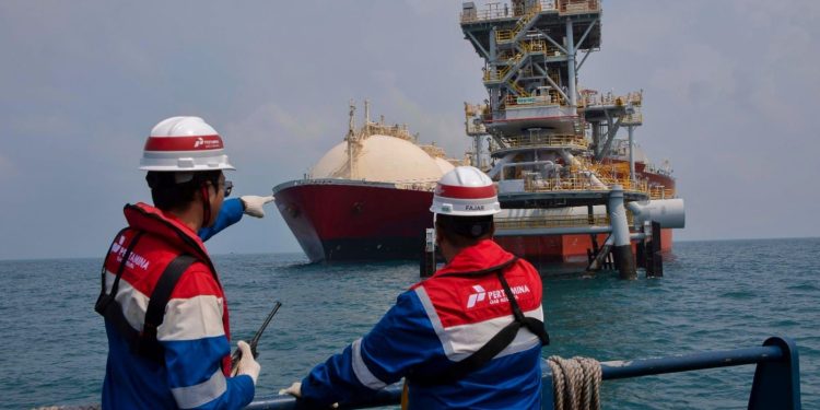 PGN Luncurkan Layanan Pemanfaatan LNG Domestik untuk Industri