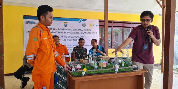 PLN Edukasi Warga untuk Amankan Suplai Listrik Madura Jelang Idul Adha