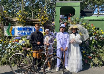 Loko Tebu SGN Meriahkan Surabaya Vaganza