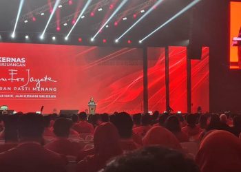 Puan menangis saat ucap terima kasih pada masyarakat Indonesia atas pilihannya ke Ganjar-Mahfud dan PDIP di Pemilu 2024
