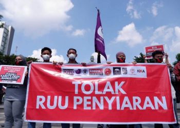 Koalisi Masyarakat dan Pers di Surabaya Tolak RUU Penyiaran