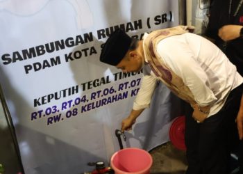 Warga Keputih Tegal nikmati air PDAM murah