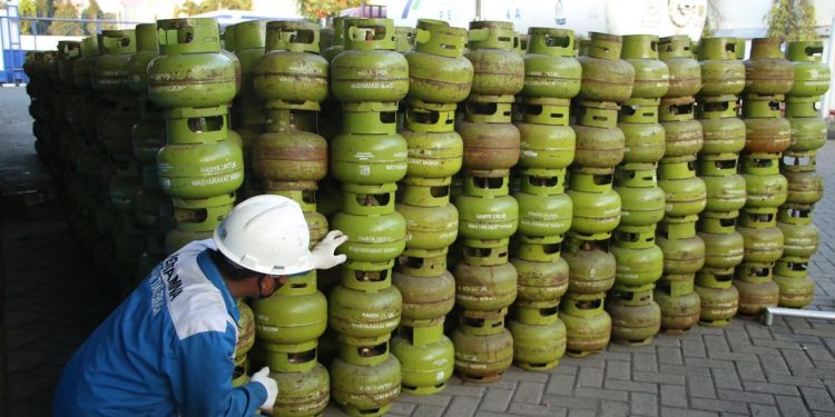Pertamina Patra Niaga Tambah 1,7 Juta Tabung Elpiji di Jawa Timur Jelang Idul Adha