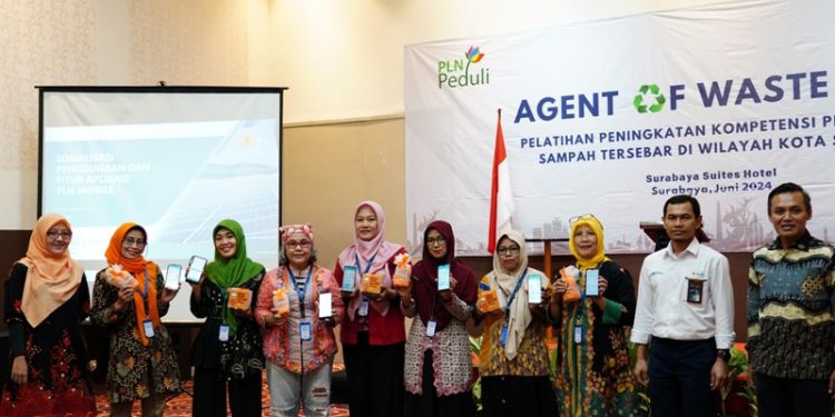 Pelatihan Bank Sampah, PLN UIT JBM Permudah Akses Aplikasi PLN Mobile bagi Mitra Binaan PLN Peduli