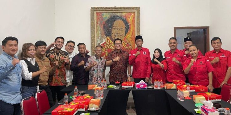 Ketua Kadin dan DPC PDIP Surabaya Bahas Pengembangan Ekonomi Perkotaan