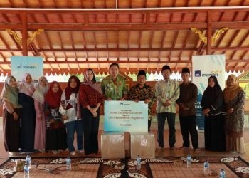 AXA Mandiri gelar Kegiatan Sosial terkait Edukasi dan Literasi keuangan di Yogyakarta