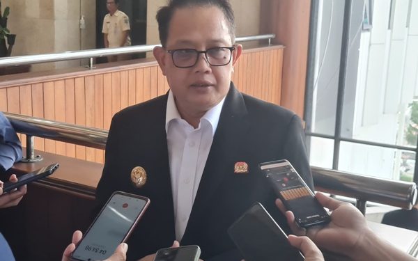 Pj Gubernur Jatim tegaskan akan lakukan evaluasi terkait PPDB tahun ini