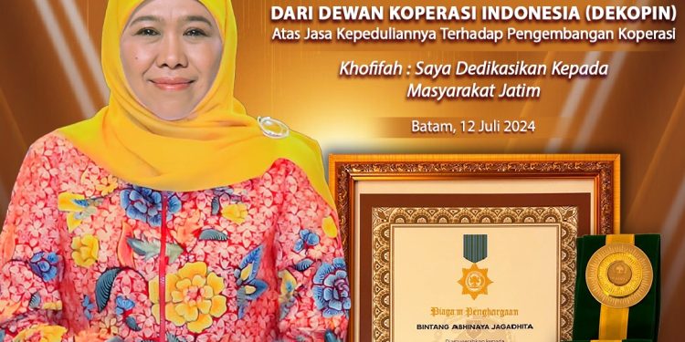 Terima penghargaan di bidang koperasi, Khofifah: Saya dedikasikan kepada masyarakat Jatim