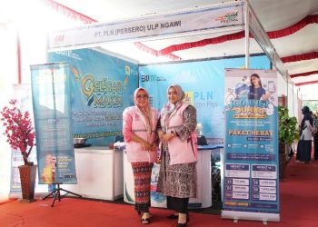 Srikandi PLN Peringati Hari Kebaya Nasional dengan Aksi Sosial dan Layanan Siaga