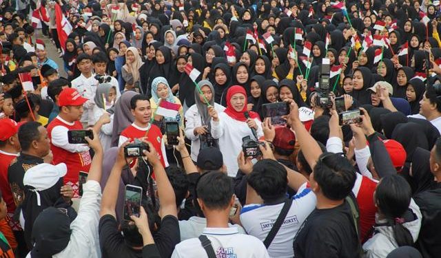 Buka lomba olahraga tradisional “KORMI Goes to Pesantren”, Khofifah: perlombaan tradisional akan menambah guyub rukun santri di pesantren