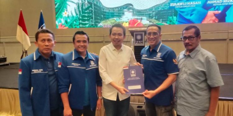 PAN serahkan dokumen B1-KWK, Gus Fawait: Insyaallah dukungan PAN akan semakin menguatkan kemenangan di Pilkada Jember