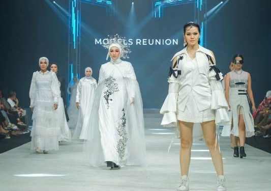 Surabaya Fashion Parade 2024: Perpaduan Teknologi dan Kreativitas dalam Dunia Fashion
