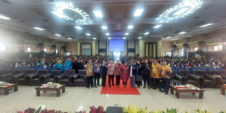 Sebanyak 3.000 Mahasiswa FEB Unesa dan 1.000 Mahasiswa FE UIN Maliki Malang Membuka Rekening Efek dalam Edukasi Pasar Modal