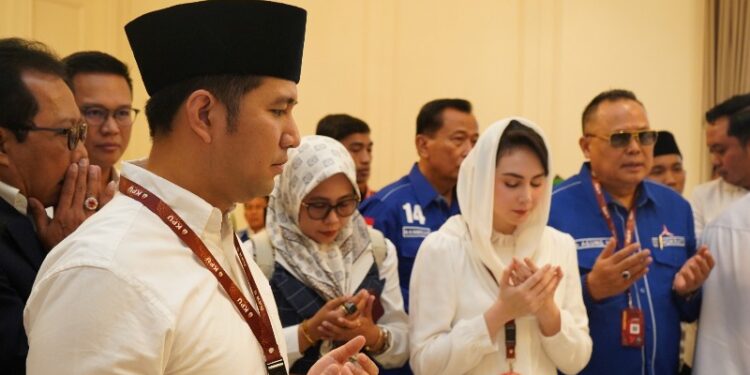 KPU Jatim nyatakan Khofifah-Emil memenuhi syarat Cagub-Cawagub, relawan SDA optimis akan menang satu putaran