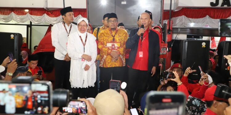 Berangkatkan Risma-Gus Hans ke KPU, Said Abdullah: Kita wakafkan Bu Risma kader terbaik kita dan Gus Hans untuk Jatim