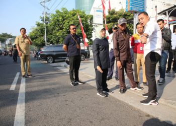 Jalan A.Yani sampai jalan Indrapura akan diaspal overlay 