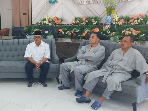 ErJi jalani tes kesehatan di RS Soewandhi